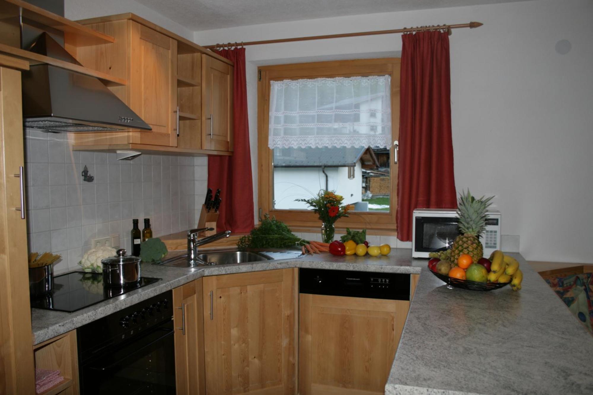 Ferienwohnungen Franz Pfeifer / Beatrice Roduner Gaschurn Extérieur photo